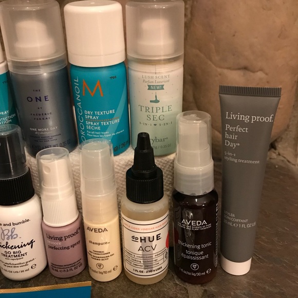 **NWT** Luxury Haircare Sampler - 17 pieces!! - Picture 3 of 4